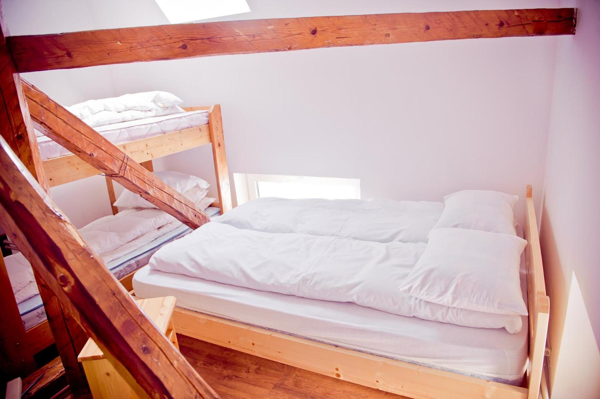 Pension Cabana Cetatile Ponorului Padis Room photo