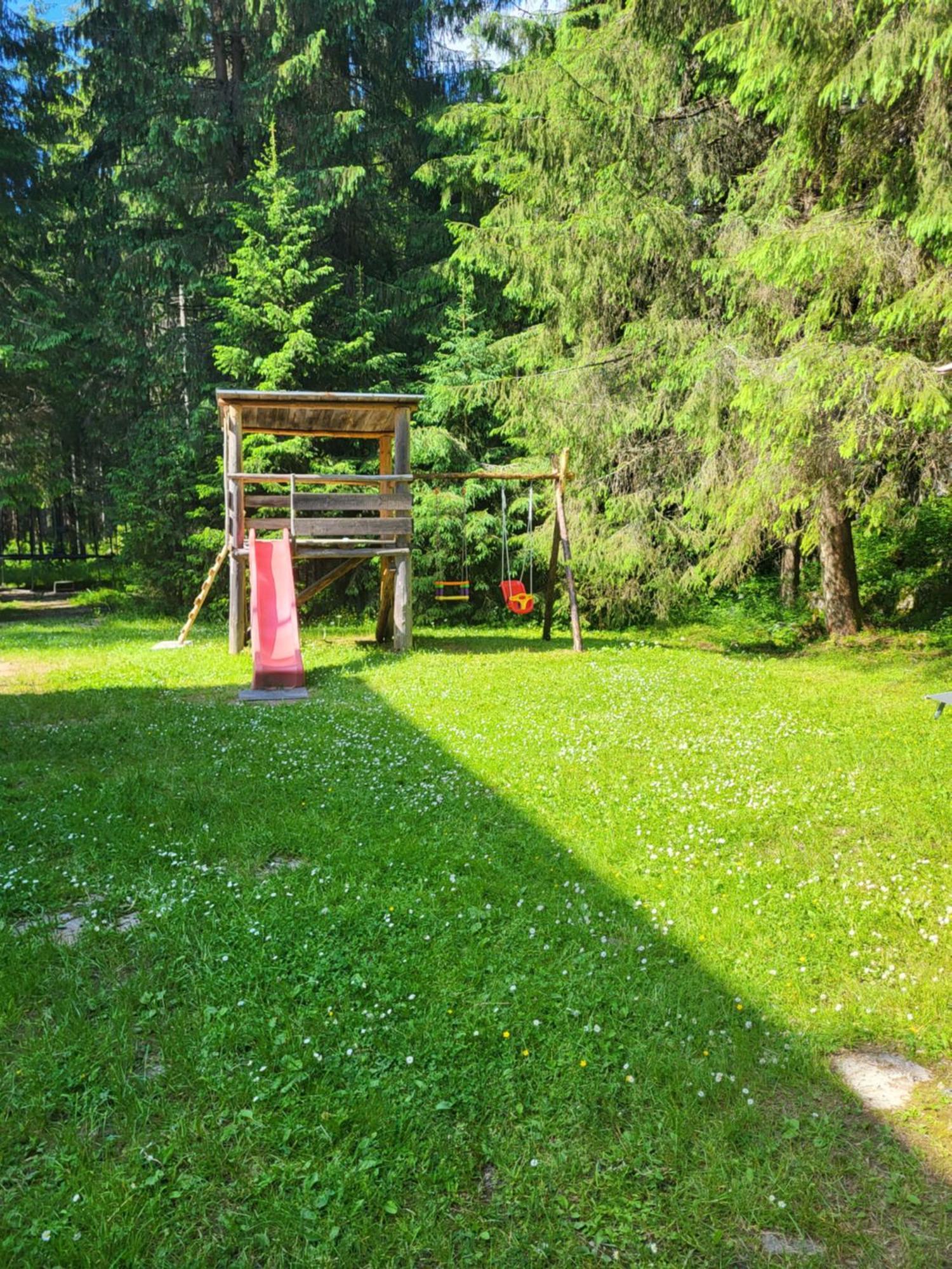 Pension Cabana Cetatile Ponorului Padis Exterior photo